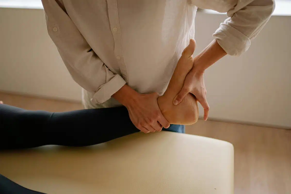 woman receiving chiropractic care to regain joint mobility and flexibility